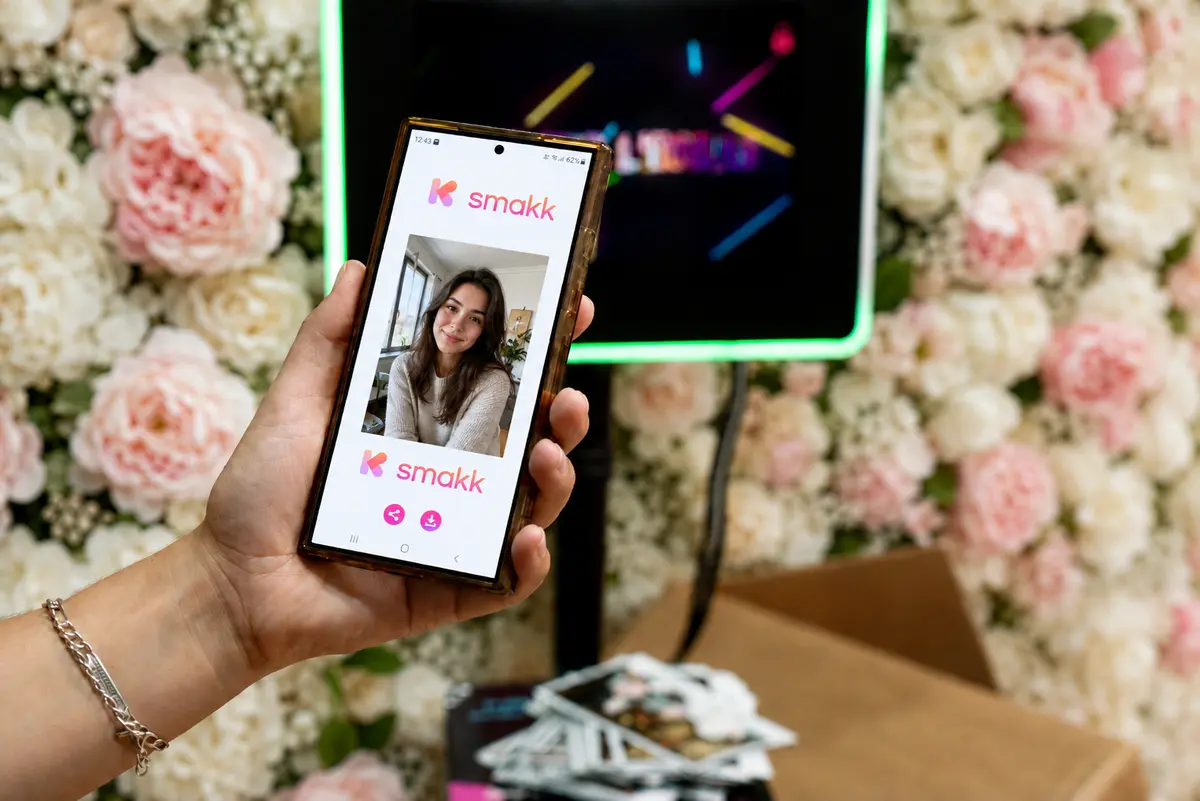 Photo partagée sur smartphone et tirages imprimés