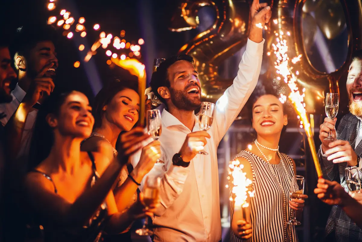 Photobooth Smakk lors d'une fête d'anniversaire avec invités joyeux