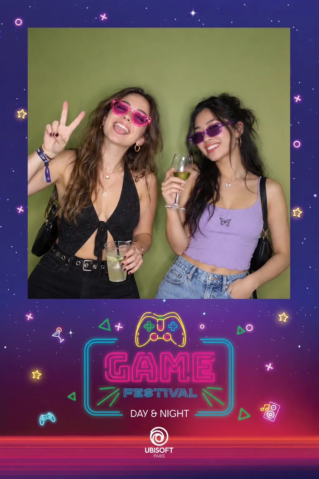 Tirage photobooth Smakk du Game Festival Day and Night d'Ubisoft Paris, contour néon rétro gaming