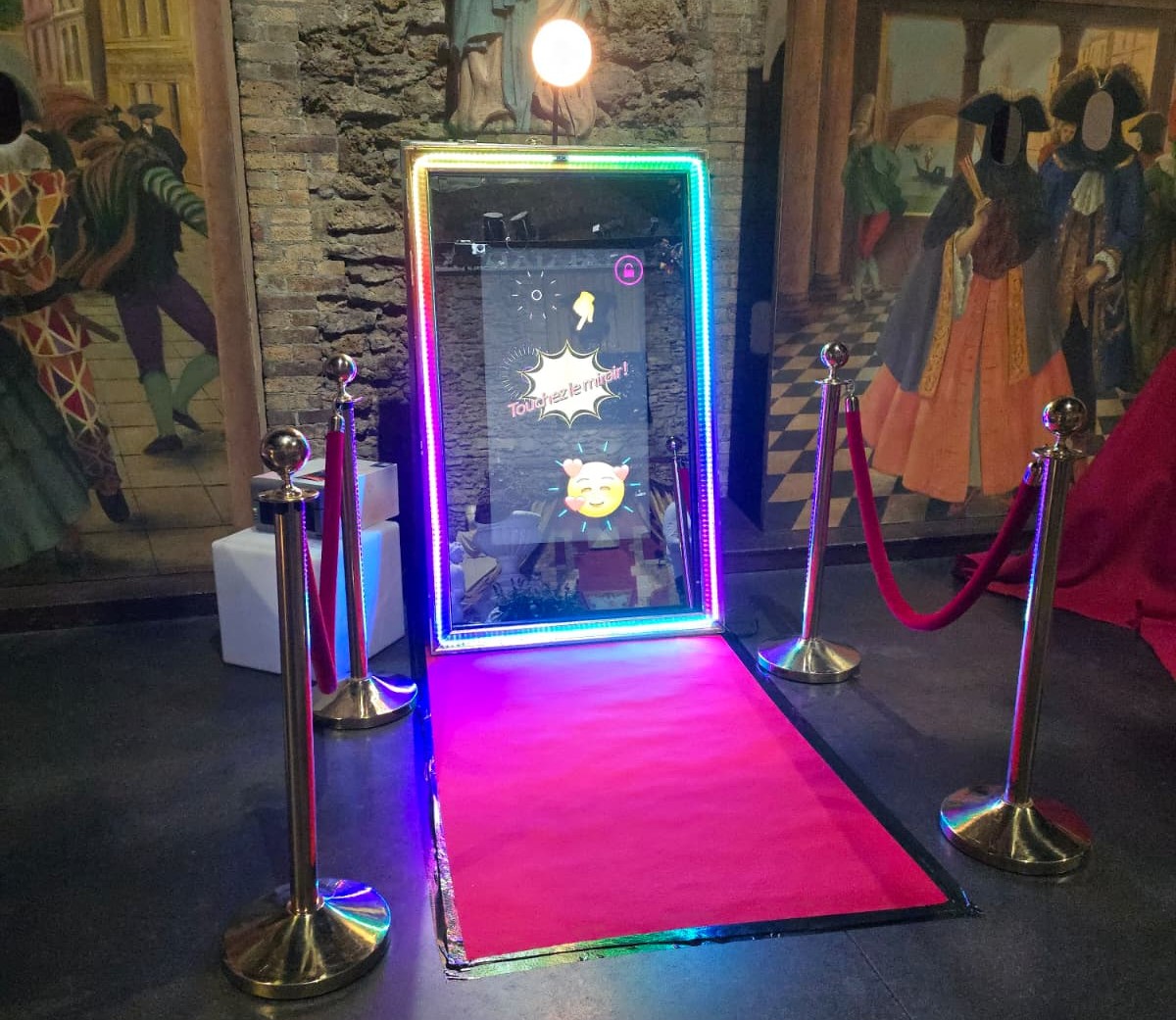 Soirée anniversaire premium avec la borne Miroir magique Shootnbox, effet wow garanti
