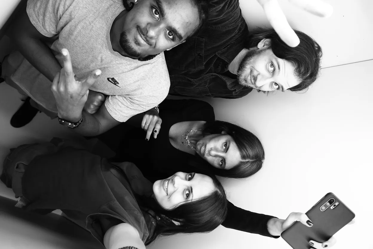 Fashion Box Shootnbox — cabine photo studio professionnel avec éclairage et grand écran tactile