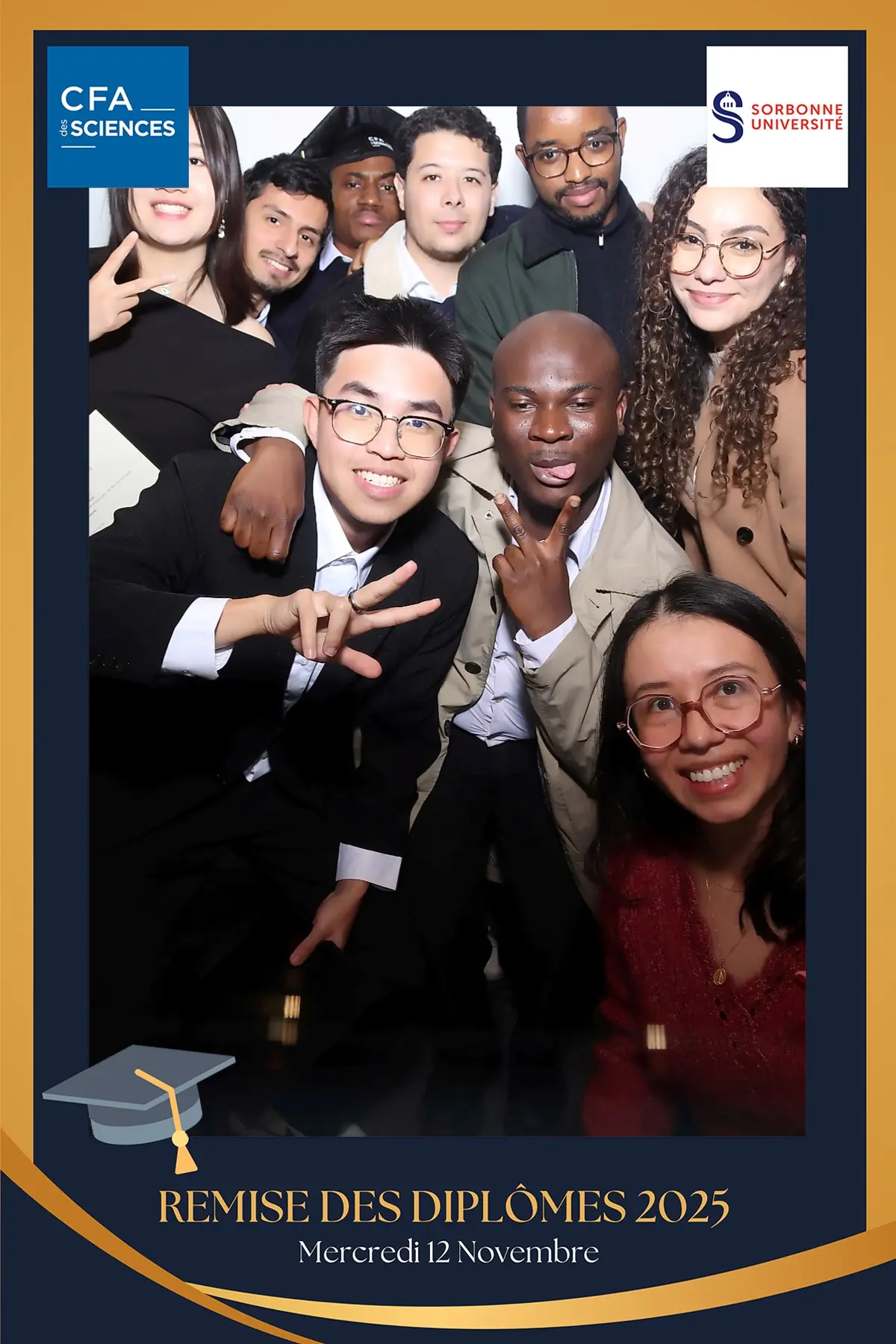 Tirage photobooth miroir avec cadre personnalisé pour anniversaire à thème